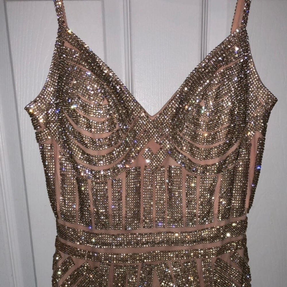 Dress - Picture 2 of 3